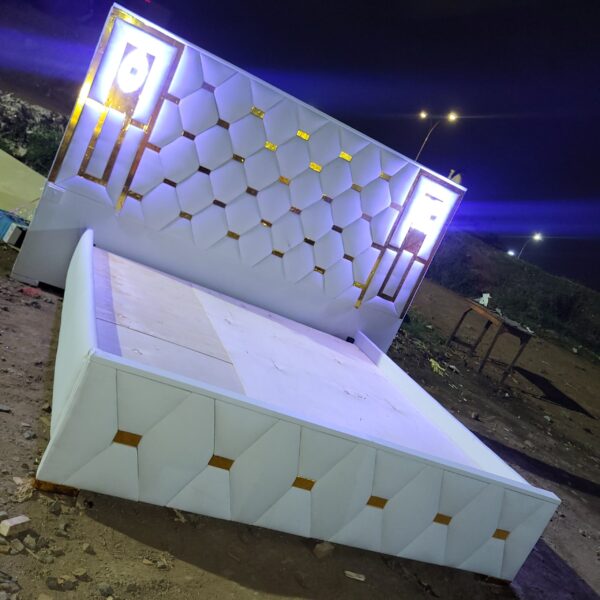 Cozy comfort with 6by6 bed